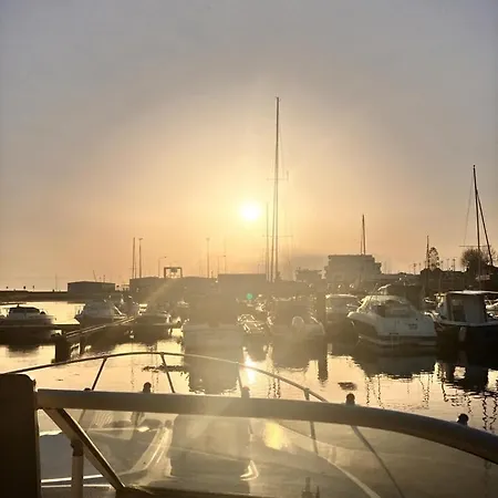 Bateau-hôtel Sunset River *