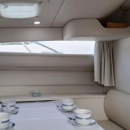 Sunset River Bateau-hôtel