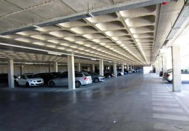 Sunset River Ботель *